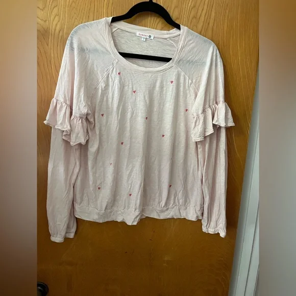 Sundry crew neck ruffle sleeve hearts top 1(S) - Picture 1 of 10